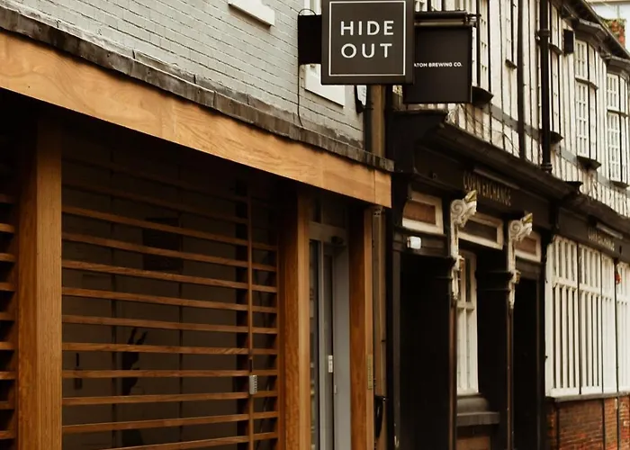Hideout Hotel